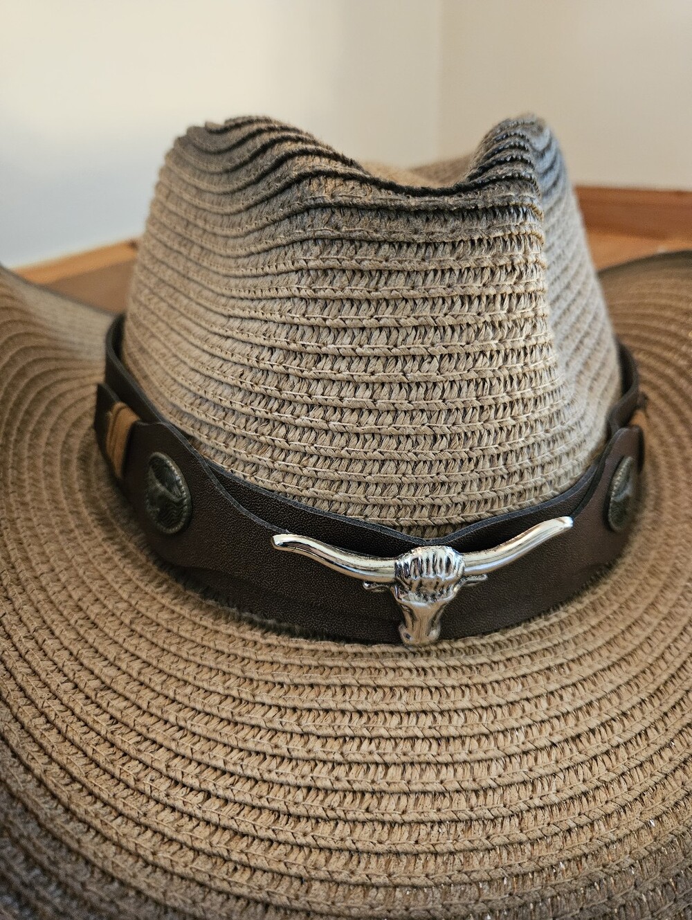 Two Tone Western Cowgirl Straw Hat With Longhorn - Picture 6 of 10